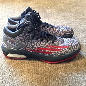 Adidas crazy light boost basketball shoe